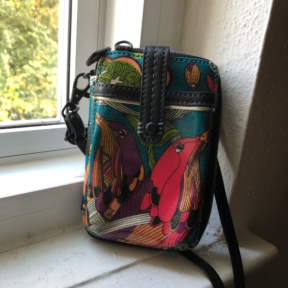 SakRoots Crossbody Wallet